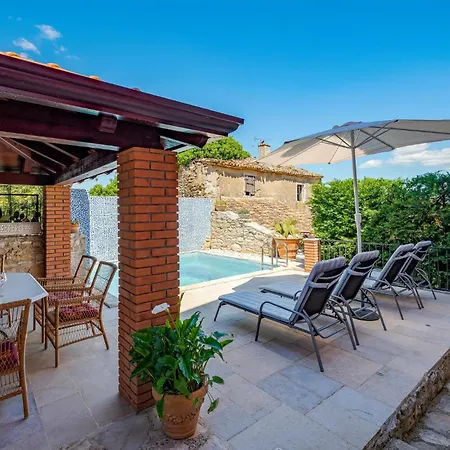 2 Bedroom Amazing In *